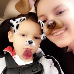 Meet your Posher, Kayla